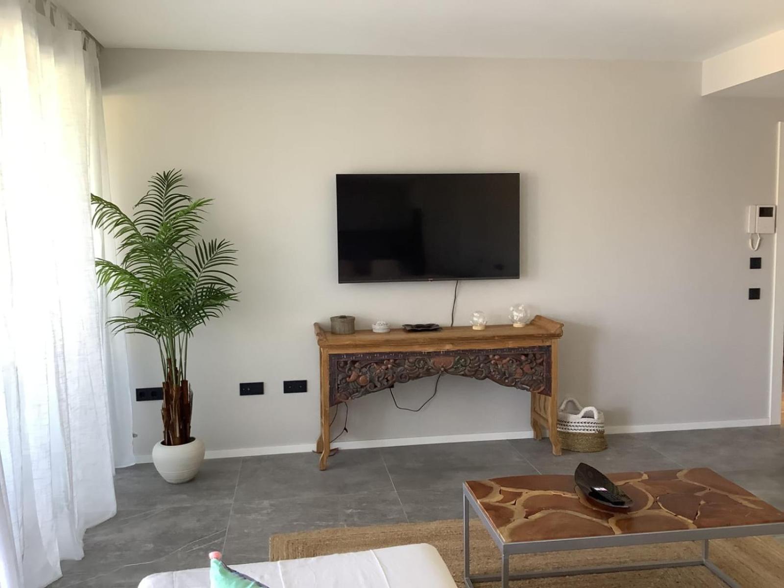 White House Ibiza Aparthotel Nuestra Señora de Jesus Εξωτερικό φωτογραφία
